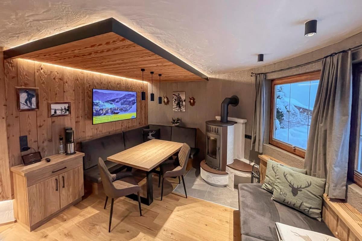 Naturlodge Ladis Ehemals Alpenlodge Alexander Inklusive Sommer Bergbahnticket Extérieur photo